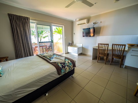 The Resort At Dolphin Heads - South Australia Travel 18