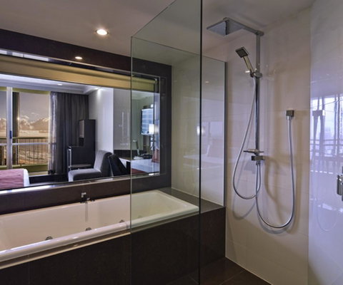 Novotel Surfers Paradise - South Australia Travel 26