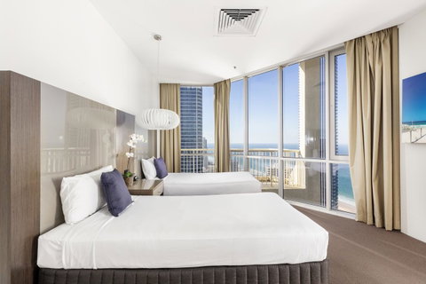 Novotel Surfers Paradise - South Australia Travel 2