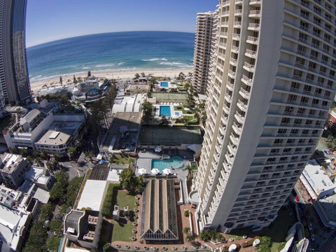 Novotel Surfers Paradise - South Australia Travel 7