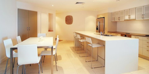 Coral Cove Apartments - South Australia Travel 24