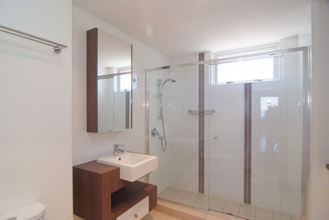 Coral Cove Apartments - South Australia Travel 10