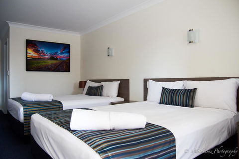 Sugar Country Motor Inn - South Australia Travel 9