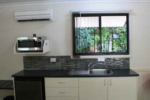 Boutique Bungalows - South Australia Travel 35
