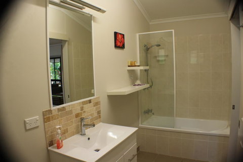 Boutique Bungalows - South Australia Travel 32