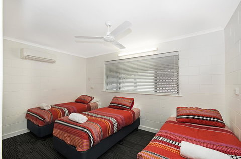 Townsville Holiday Apartments - South Australia Travel 15