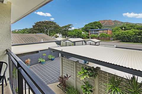 Townsville Holiday Apartments - South Australia Travel 12