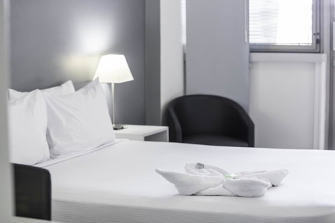 George Williams Hotel - South Australia Travel 13