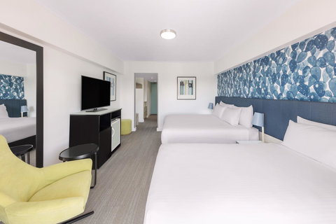 Vibe Hotel Gold Coast - South Australia Travel 14