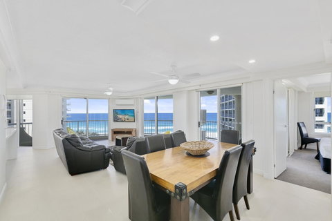 Moroccan Resort - HR Surfers Paradise - South Australia Travel 12