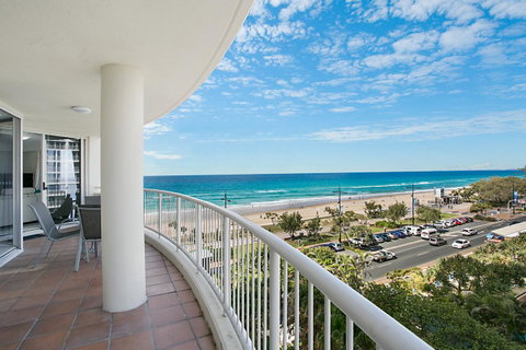 Moroccan Resort - HR Surfers Paradise - South Australia Travel 26