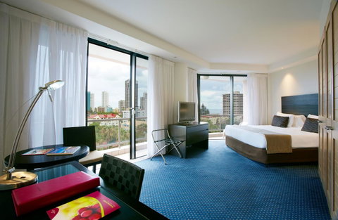 Crowne Plaza Surfers Paradise, An IHG Hotel - South Australia Travel 2