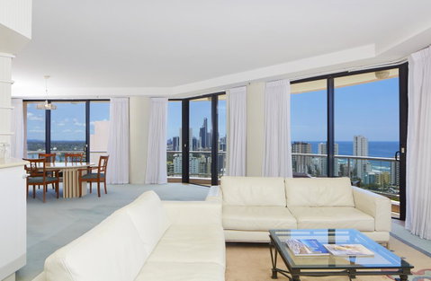 Crowne Plaza Surfers Paradise, An IHG Hotel - South Australia Travel 31
