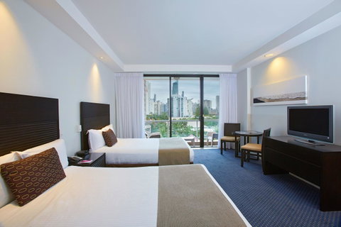 Crowne Plaza Surfers Paradise, An IHG Hotel - South Australia Travel 16