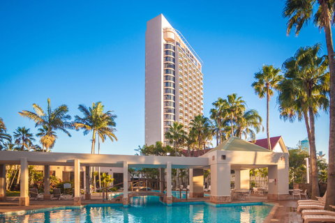 Crowne Plaza Surfers Paradise, An IHG Hotel - South Australia Travel 0