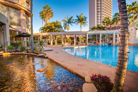 Crowne Plaza Surfers Paradise, An IHG Hotel - South Australia Travel 4