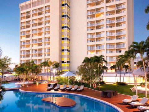 Pullman Cairns International - South Australia Travel 40