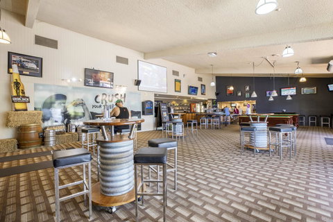 Kondari Hotel - South Australia Travel 9