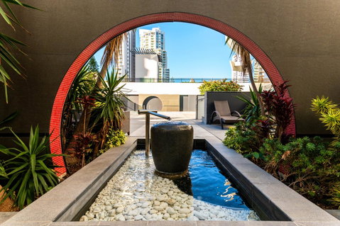 Peppers Broadbeach - South Australia Travel 3