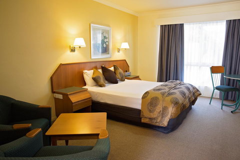 White Lace Motor Inn - South Australia Travel 10