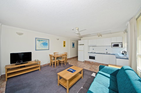 Chateau Beachside Resort - South Australia Travel 24