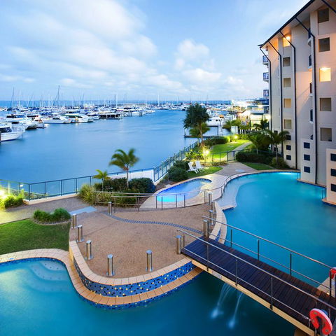 Mantra Hervey Bay - South Australia Travel 0