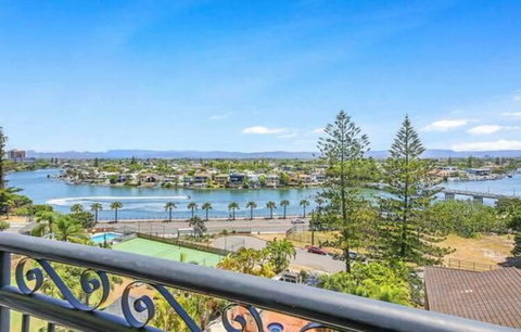 Palazzo Colonnades - South Australia Travel 13