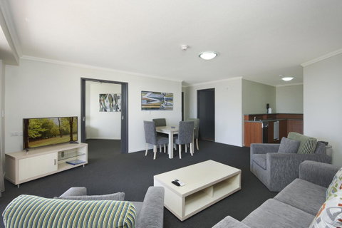 Sovereign On The Gold Coast - South Australia Travel 43