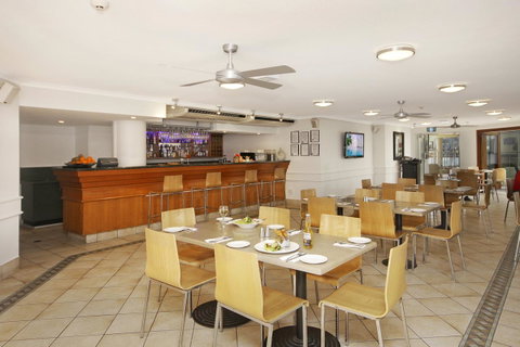 Sovereign On The Gold Coast - South Australia Travel 15
