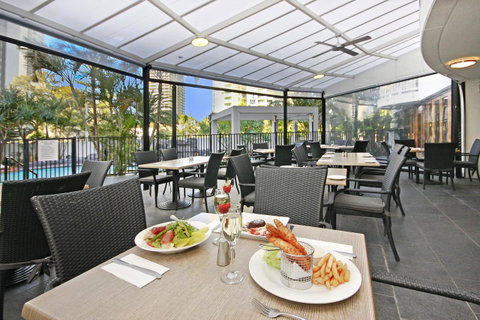 Sovereign On The Gold Coast - South Australia Travel 21
