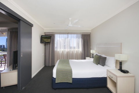 Sovereign On The Gold Coast - South Australia Travel 41