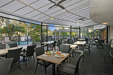 Sovereign On The Gold Coast - South Australia Travel 23