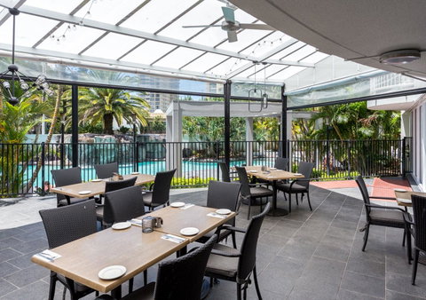 Sovereign On The Gold Coast - South Australia Travel 1