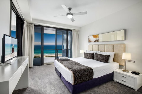 Ultra Broadbeach - South Australia Travel 33