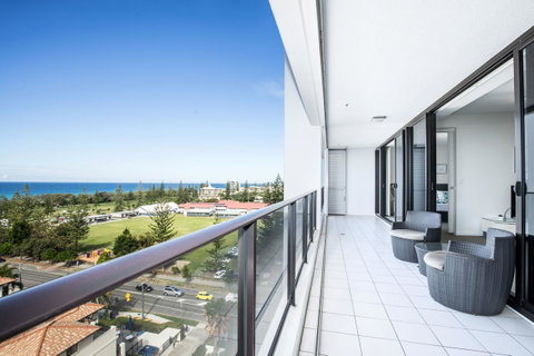 Ultra Broadbeach - South Australia Travel 41