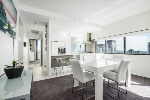 Ultra Broadbeach - South Australia Travel 30