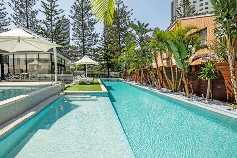 Ultra Broadbeach - South Australia Travel 3