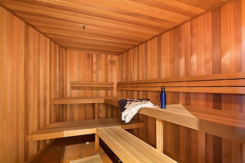 ULTIQA Burleigh Mediterranean Resort - South Australia Travel 30