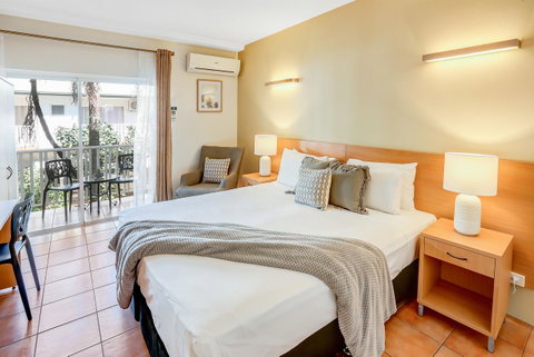 Coral Tree Inn - South Australia Travel 13