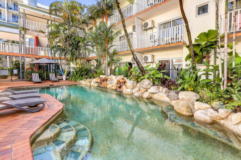 Coral Tree Inn - South Australia Travel 24