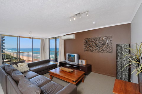 Boulevard Towers On Broadbeach - South Australia Travel 2
