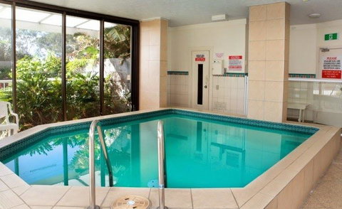Boulevard Towers On Broadbeach - South Australia Travel 10