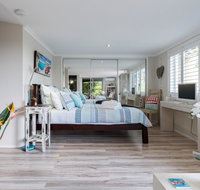 Private guest suite high on Currumbin hill - South Australia Travel