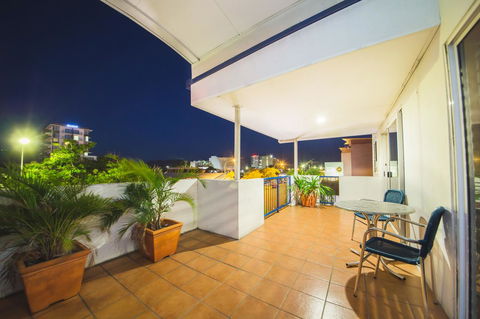 Cosmopolitan Motel & Serviced Apartments - South Australia Travel 10