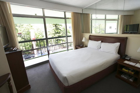 Madison Tower Mill Hotel - South Australia Travel 8