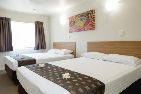 Cairns Colonial Club Resort - South Australia Travel 32