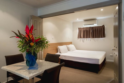 Cairns Colonial Club Resort - South Australia Travel 27