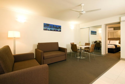Cairns Colonial Club Resort - South Australia Travel 28