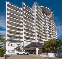 Broadbeach Savannah Resort - South Australia Travel