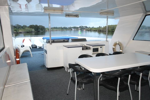Coomera Houseboats - South Australia Travel 26